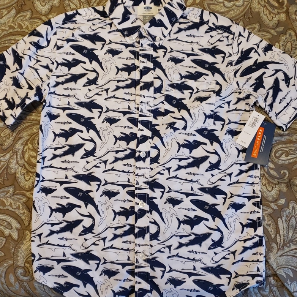 New Old Navy Short Sleeve Shirt